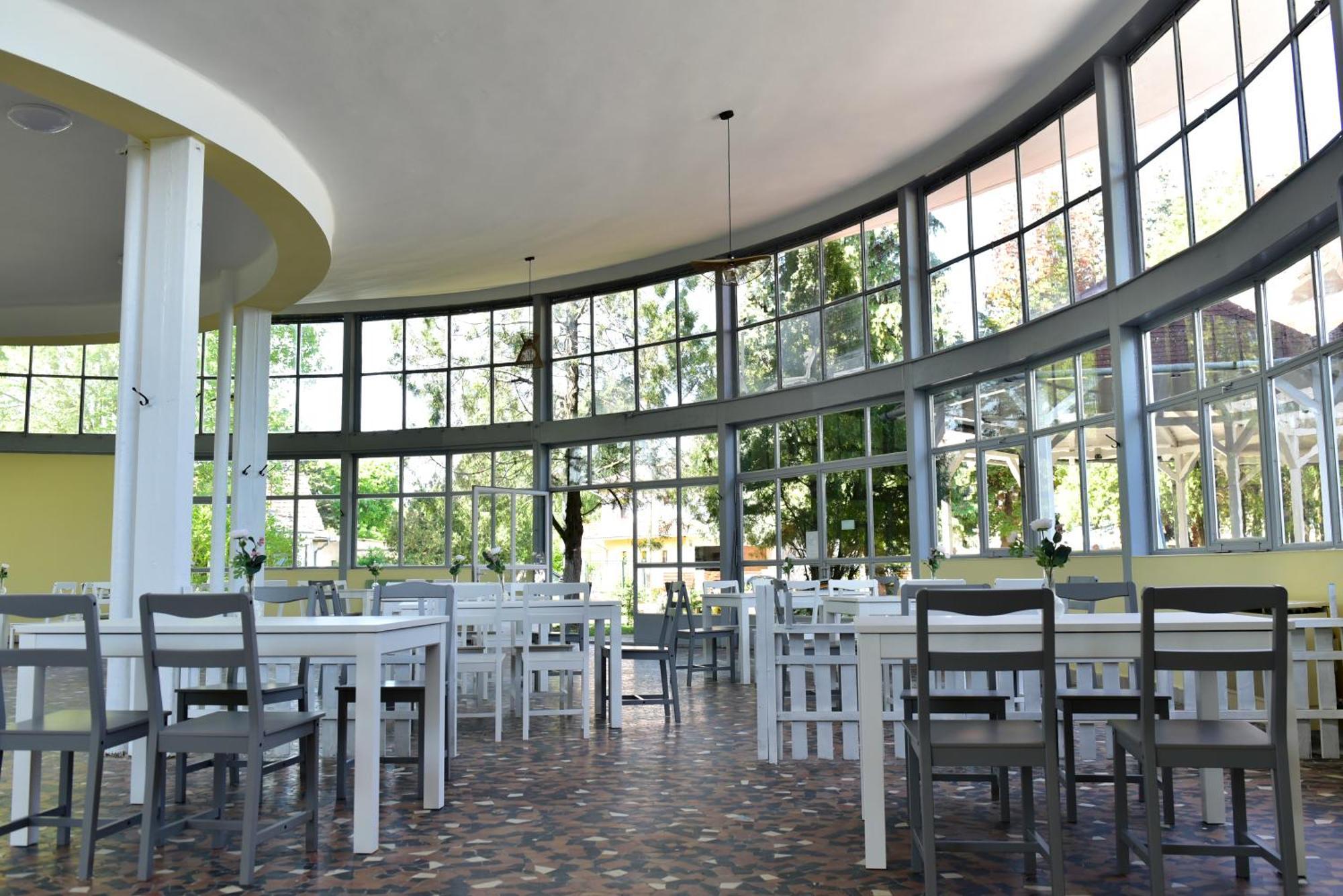 Zama Hotel زاماردي المظهر الخارجي الصورة